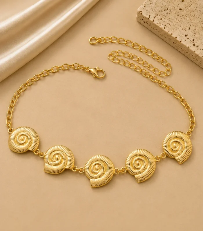 Nur Design Atelier Spiral Deniz Kabugu Figurlu Altin Renk Kadin Bel Kemeri