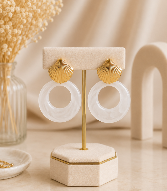 Nur Design Atelier Deniz Kabugu Gold Halka Kupe