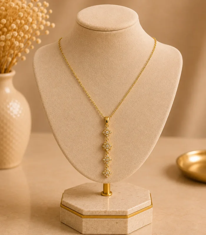 Nur Design Atelier Elara Isiltisi Tasli Celik Kolye